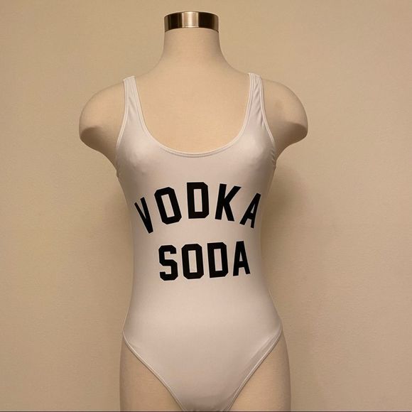 🍹Vodka Soda🥤Swimsuit!!  - Picture 2 of 8